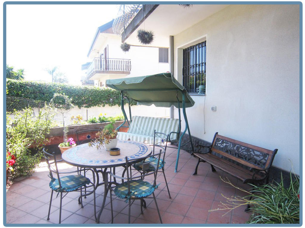 B&B Casa Di Mari Aci Sant'Antonio Exterior photo