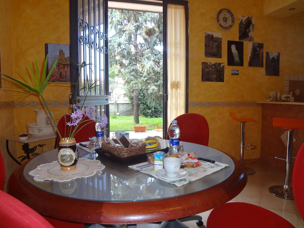 B&B Casa Di Mari Aci Sant'Antonio Exterior photo