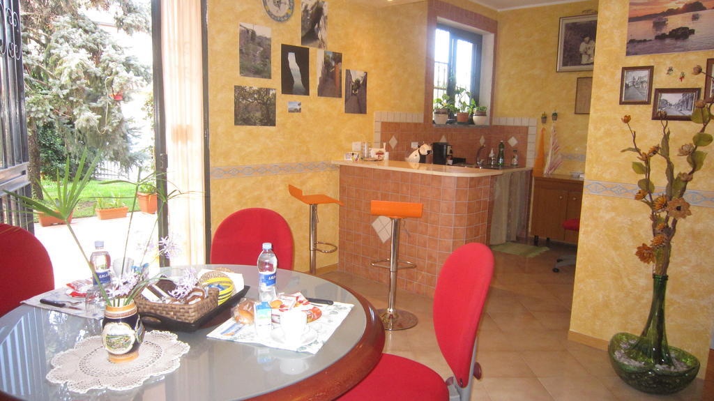 B&B Casa Di Mari Aci Sant'Antonio Exterior photo